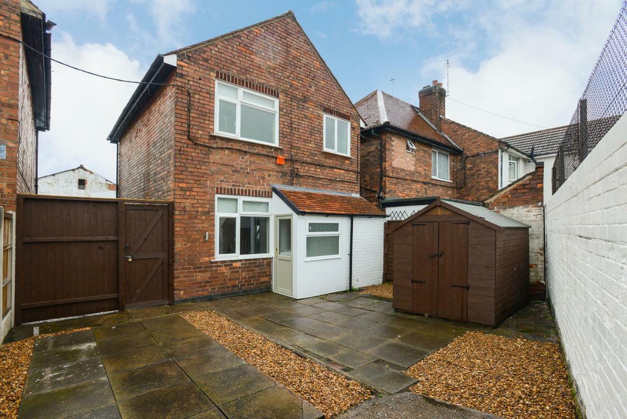 Cosy House In The Heart Of Beeston With Free Parking And Wifi Villa Nottingham Exterior photo