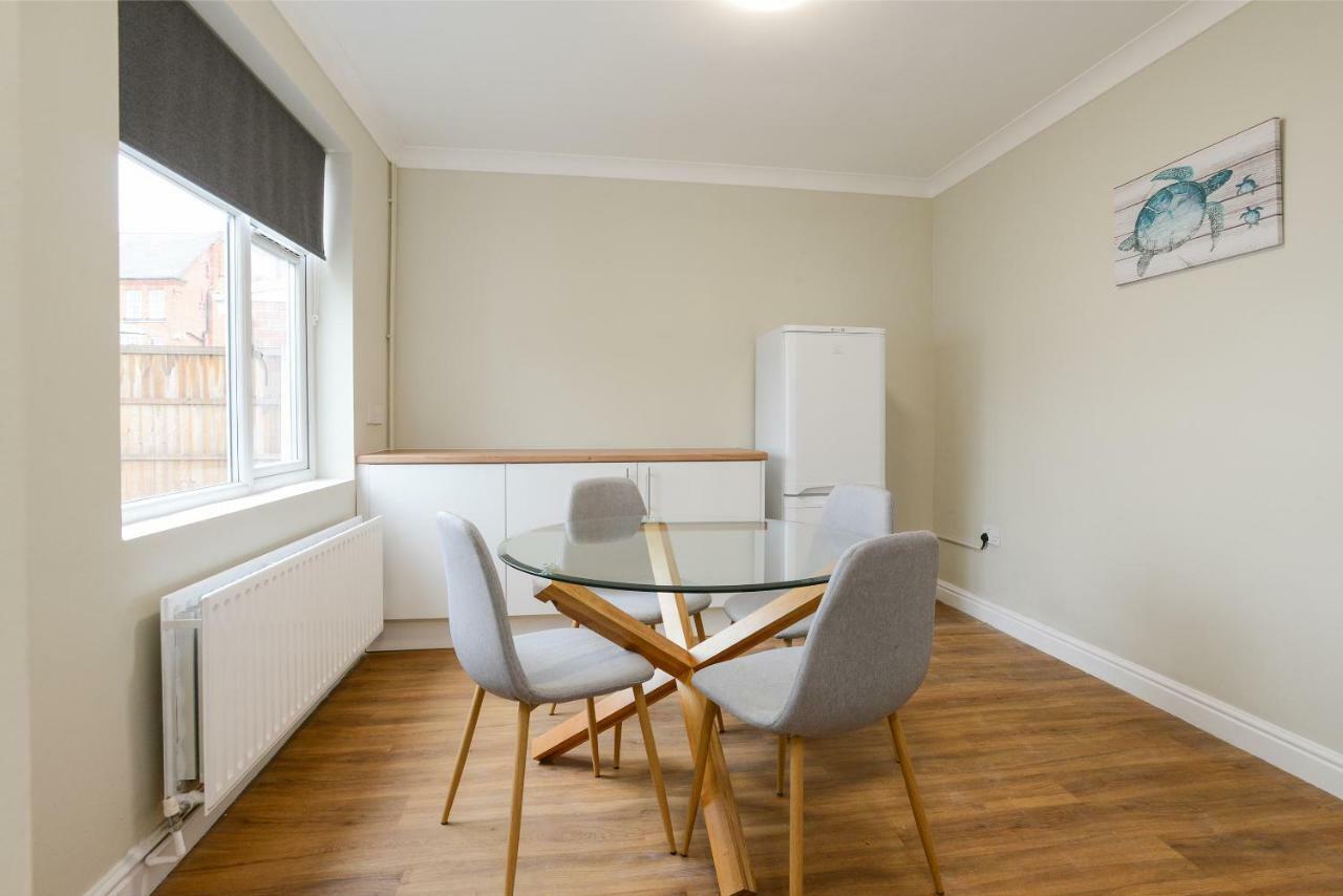 Cosy House In The Heart Of Beeston With Free Parking And Wifi Villa Nottingham Exterior photo
