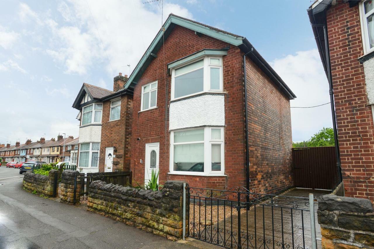 Cosy House In The Heart Of Beeston With Free Parking And Wifi Villa Nottingham Exterior photo